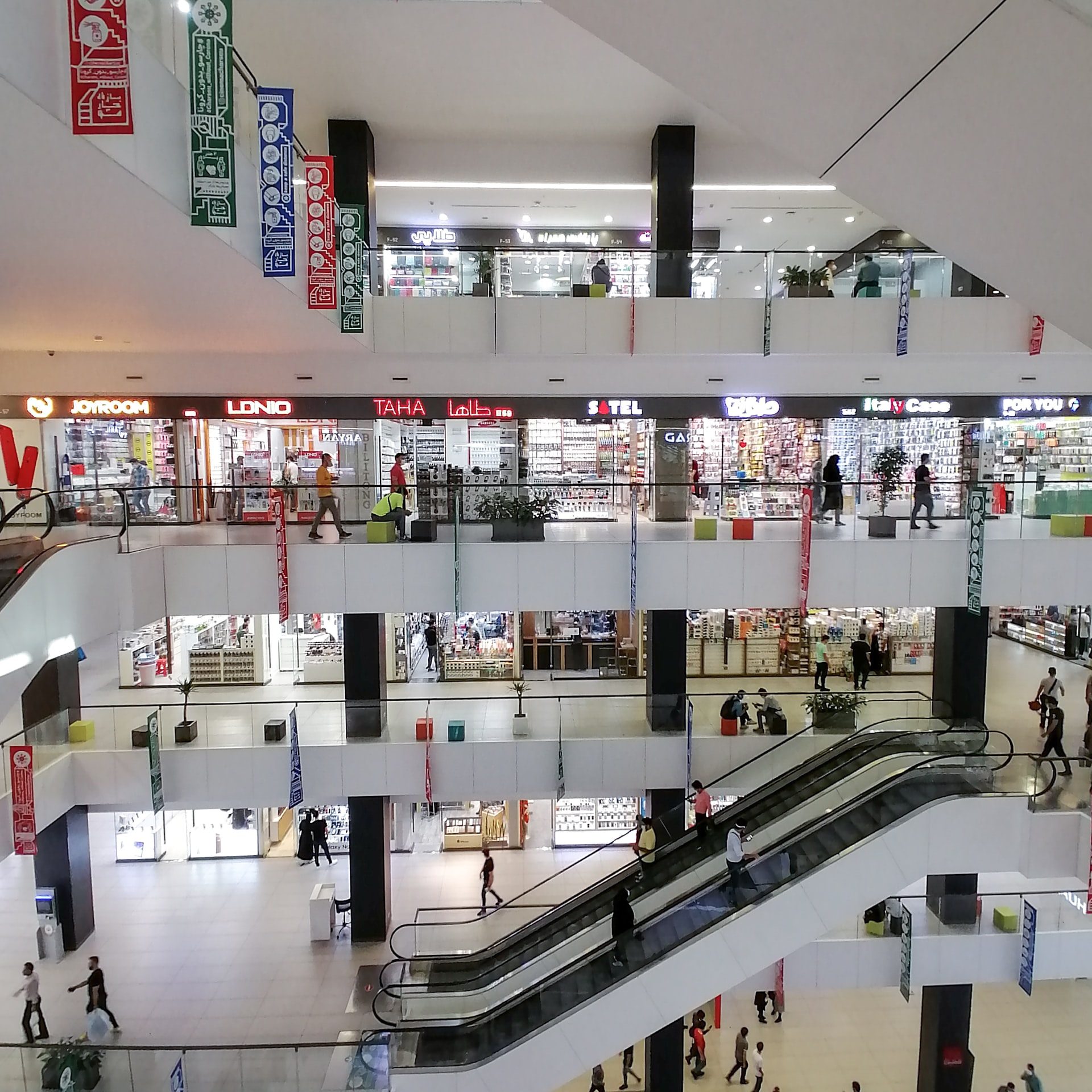 mahsa-frn-abzVoJK7wTo-unsplash